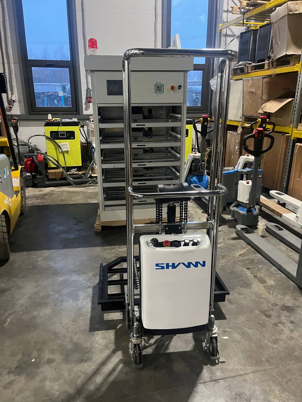 SHANN PD40 Штабелер для замены модульных АКБ