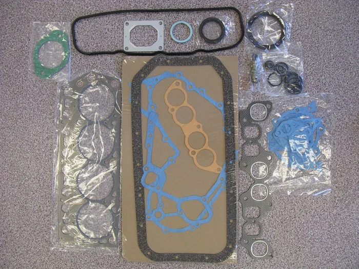 04111-20300-71 Ремкомплект двигателя 4Y (RV)