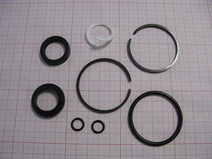 04456-20030-71 Ремкомплект цилиндра управления 5 сер. 2-3 т. (HH)