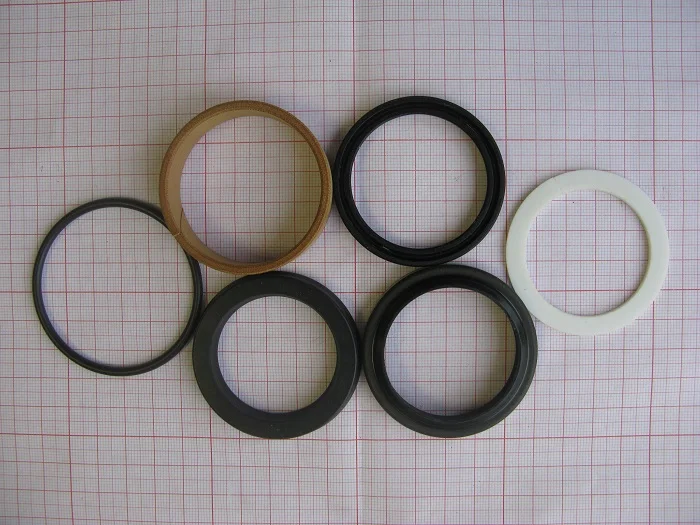 04654-30340-71 Ремкомплект гидравлического цилиндра d-45 (RV)