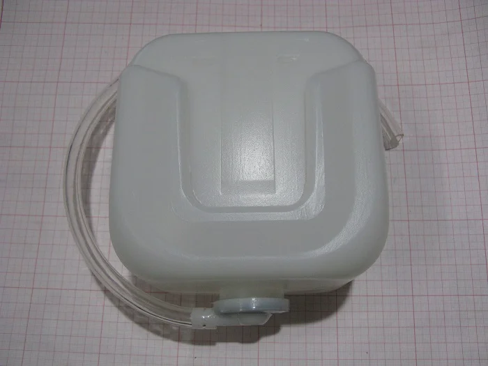 214A2-12111 Бачок расширительный TCM