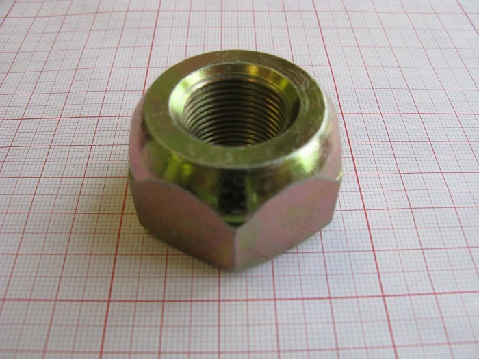 25784-42121 Гайка крепления колеса TCM FD50-100 (TRP)