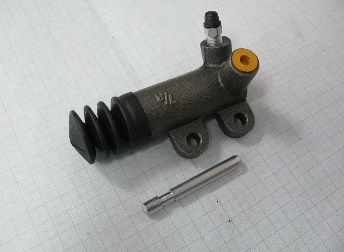 31420-23320-71 Цилиндр сцепления рабочий (HH)