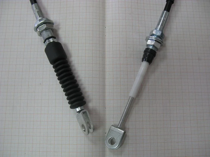 33570-26600-71 Трос МКПП Toyota 2Z