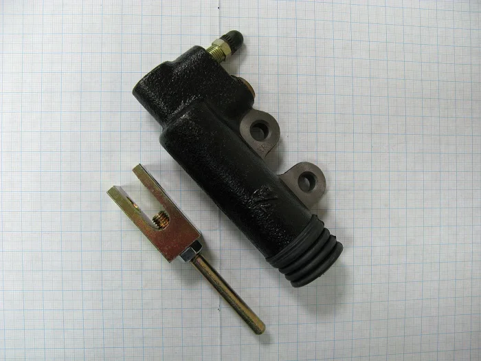 3EA-11-41270 Цилиндр сцепления рабочий Komatsu FG15C-18 (TRP)