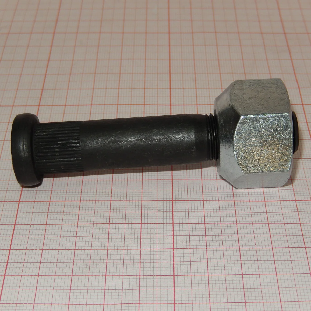 42483-23420-71 Шпилька (болт) ведущего колеса Toyota 7FD20/25 (HH)