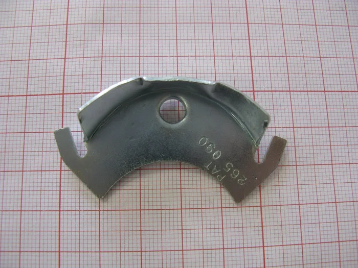 47641-10110-71 Направляющая троса разводного механизма (TRP)