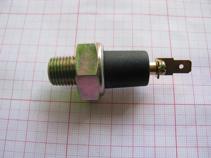 490B-01075 Датчик давления масла Xinchai 490BPG (TRP)