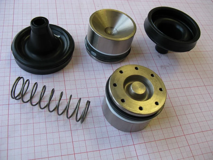 C-K2-61708-02204 Ремкомплект рабочего тормозного цилиндра TCM FD80Z8 (HH)