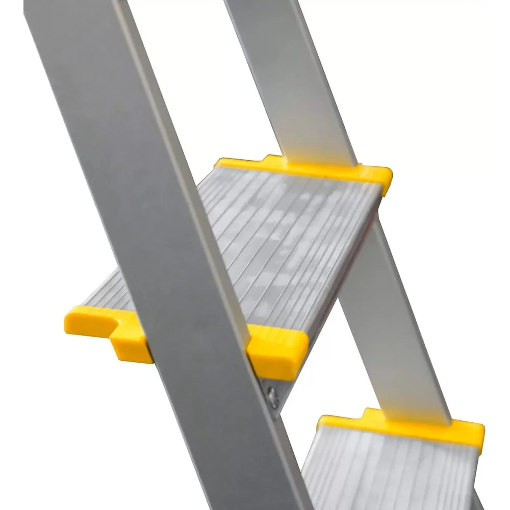 Cтремянка Алюмет алюминиевая двухсторонняя с анодированным покрытием с широкими ступенями 2x4 ступеней. Серия ASD 5204