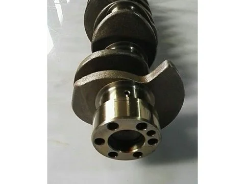 Коленвал 1123104370 для Isuzu двигателя 6BD1 6BD1T грузовика FSR113 Hitachi фронтального погрузчика LX80 Track Dumper CG45