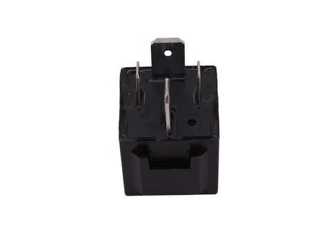 Реле 12V 80A 3C081-75222 для Kubota B2650 B3350 L47 M5140F M5140FC M5140HD M5140HDC M5640SU