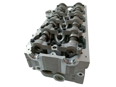 Головка блока цилиндров Двигатель 4JJ1 4JJ1T для Isuzu NPR NKR грузовика John Deere 135G 135D Hitachi ZX110-3 ZX120-3 ZX130-3 ZX140W-3 ZX180LC-3 ZX145W-3 ZX160LC-3 экскаватора