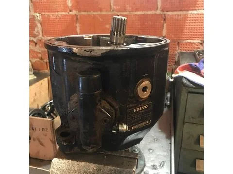 Rexroth (гидравлика) A10V074 VOE11886357 для Volvo экскаватора-погрузчика BL70 BL70B BL71 BL71B BL71PLUS