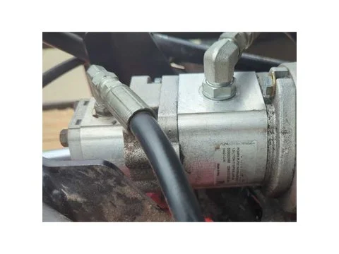 Тандемный насос 04021-C16 для Barreto Stump Grinder 30SG