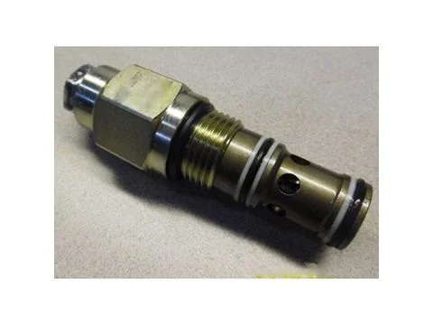 Уравновешивающий клапан CB10-HV-3-B-1-E-170-B-00 для экскаватора погрузчика трактора комбайна крана (аналог Danfoss)