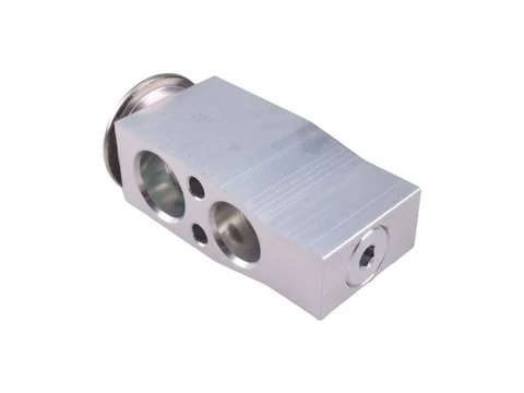 Расширительный клапан кондиционера T1275-72170 для Kubota трактора M4N M5N M7 M7040 M8540 погрузчика SVL65 SVL75 SVL90 SVL95