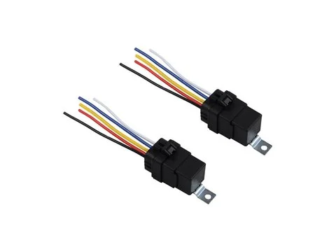 Адаптер шт. Реле 2 12V 40A 84411012 для New Holland 660 CASE 2090 2290 2590 4490 4690 4890 955 760 860 W11B