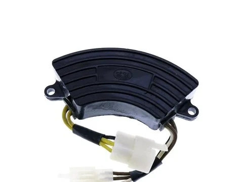 Автоматический регулятор напряжения 2KW 2.5KW 2.8KW для 168F 3 Phase Gasoline генератора