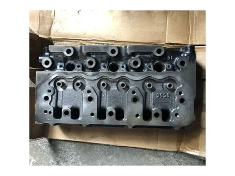 Головка блока цилиндров YM119812-11700 для Komatsu двигателя 3D82-3 экскаватора PC20R-8 PC27R-8