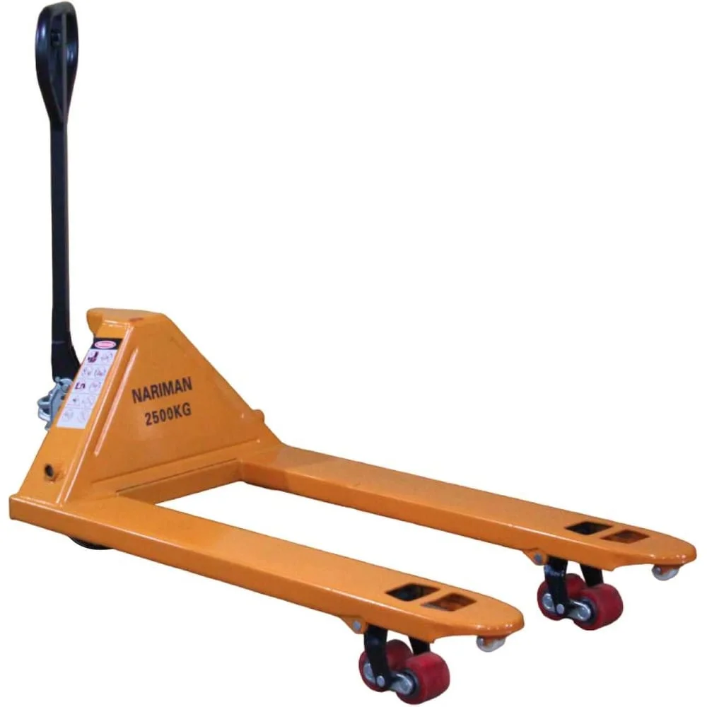 Ручная широковильная тележка для поддонов Nariman 685 мм, 2.5 т, 685x1150 мм, полиуретановые колеса