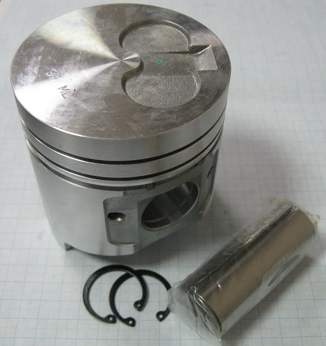 YM129931-22100 Поршень STD 4D94 (TRP)