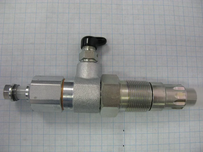 Z-5-15300-039-1 Форсунка С240