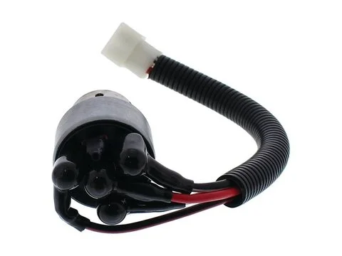 Замок зажигания 34670-31823 34670-31824 для Kubota трактора MX6000H MX4800DT L3240DT3 L3240F3